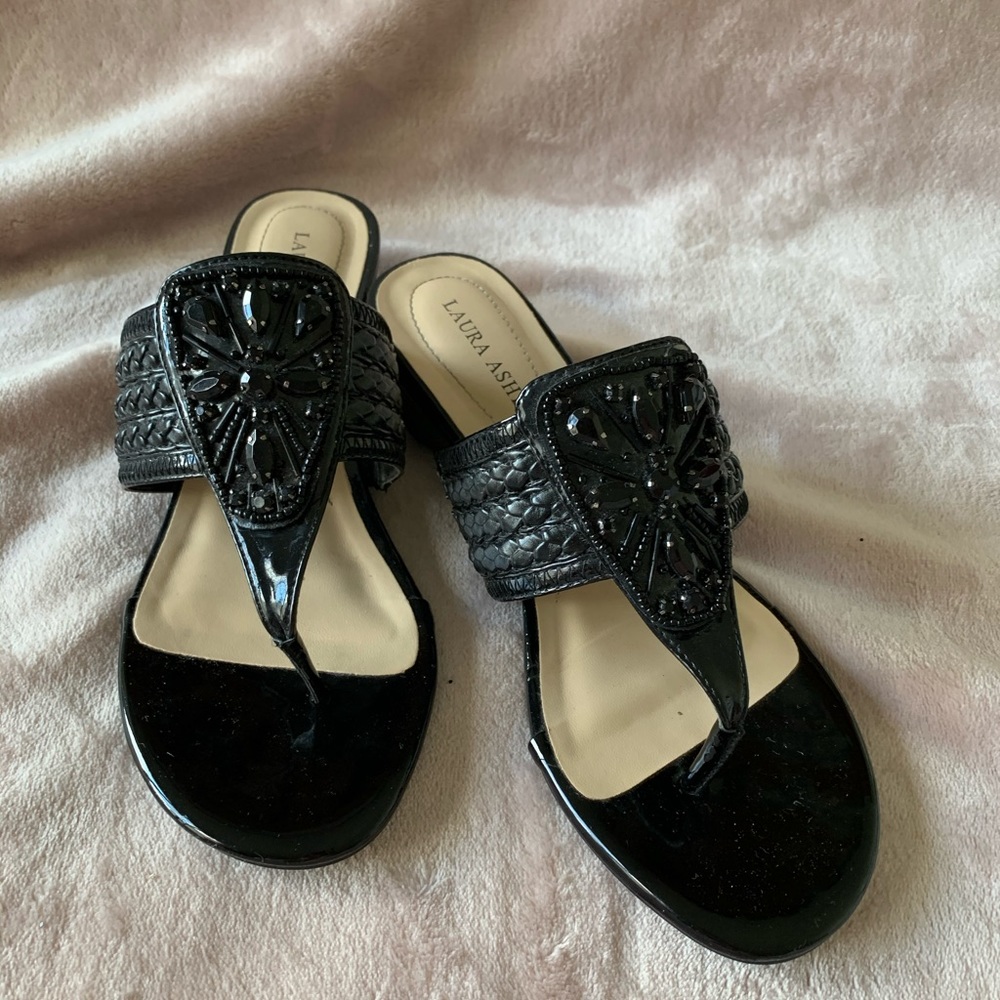 🛍🛍🛍Gem Stud Sandal